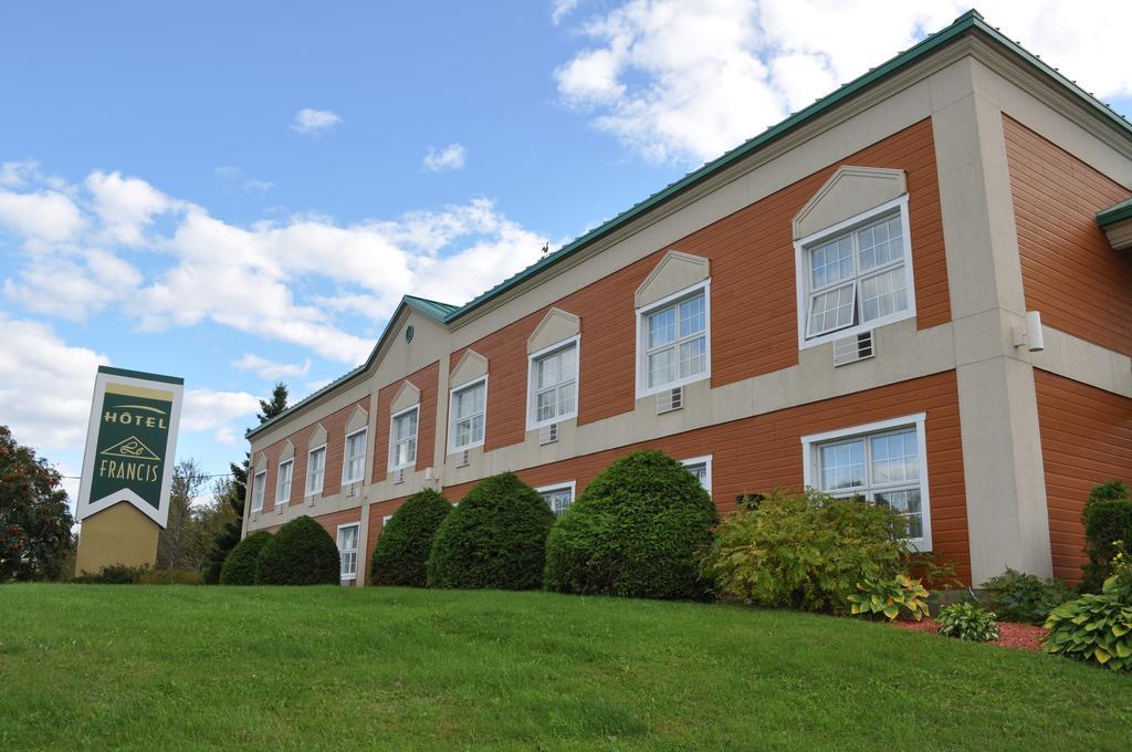 Hotel Le Francis New Richmond Exterior photo